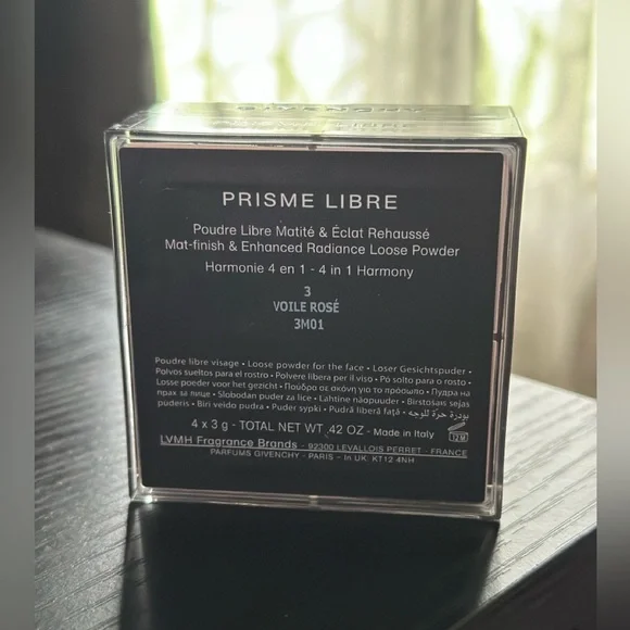 Givenchy Prisme Libre Loose Powder - Original Formula - Picture 2 of 7